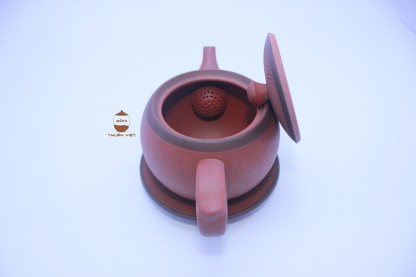 The K18 Red teapot